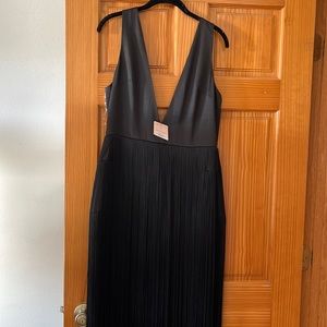 House of CB London BLACK DREES